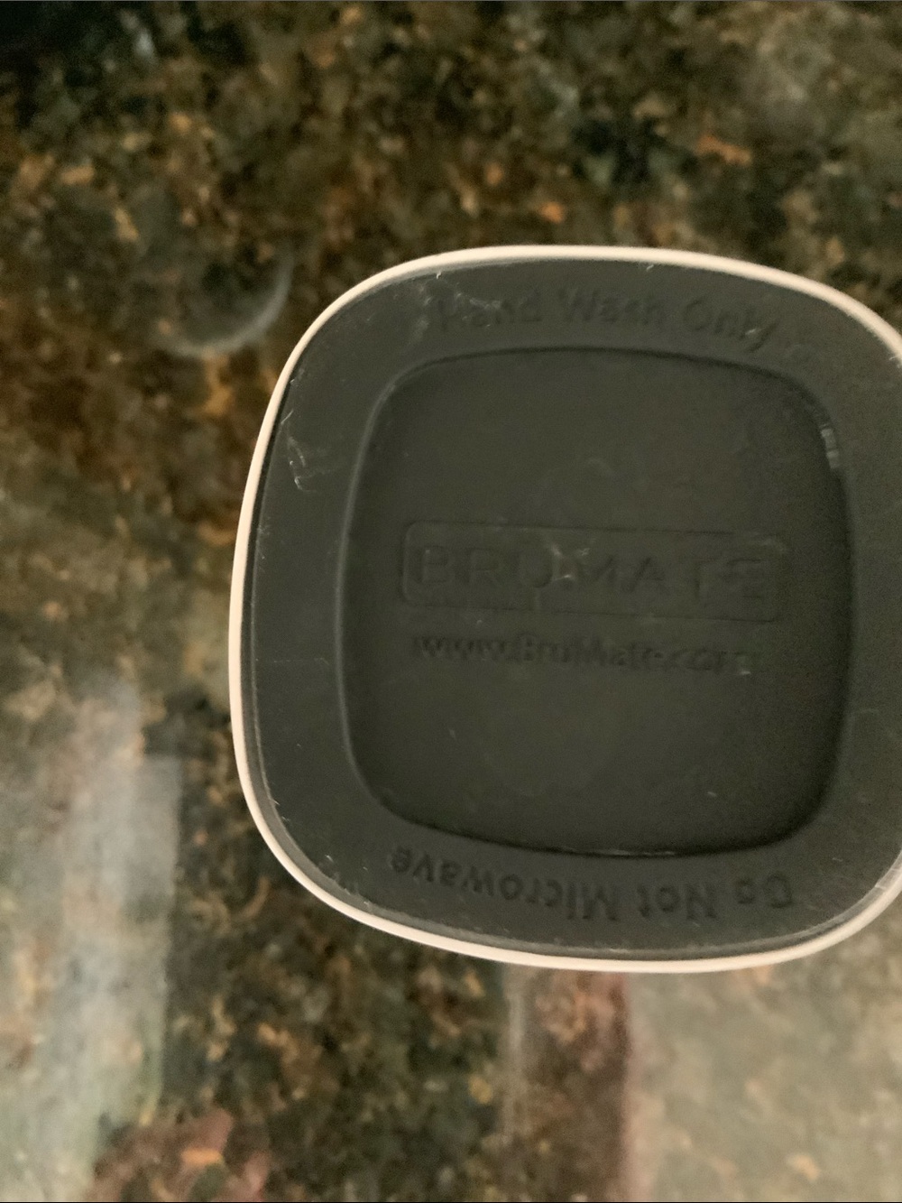 BrüMate Shaker Tumbler in Butter White iridescence - Picture 8 of 8